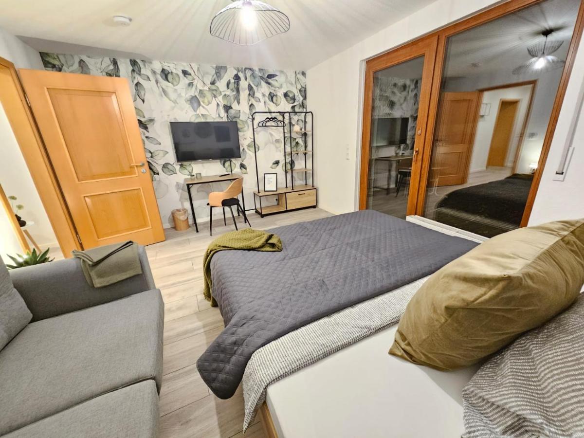 Fewo Am See, Ferienhaus, 7 Schlafzimmer, Waschmaschine, Businesswohnung Salzgitter Exterior foto